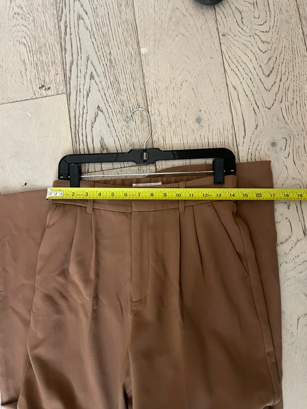 Abercrombie & Fitch versatile clean